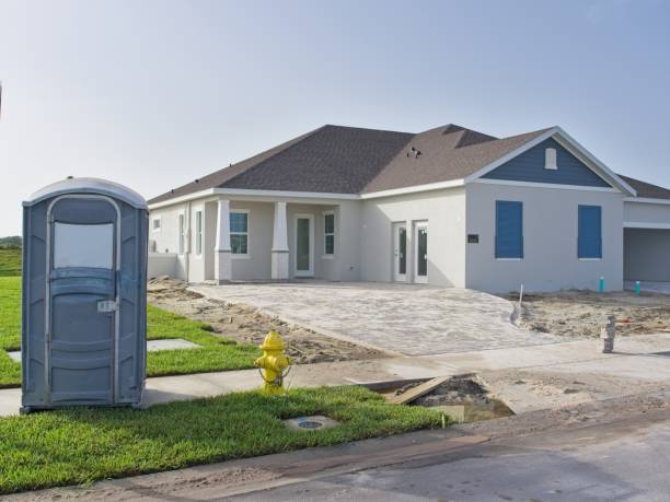 Best Portable toilet rental cost  in Longview, WA